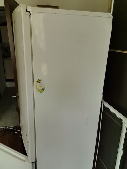 Combina frigorifica de vinzare