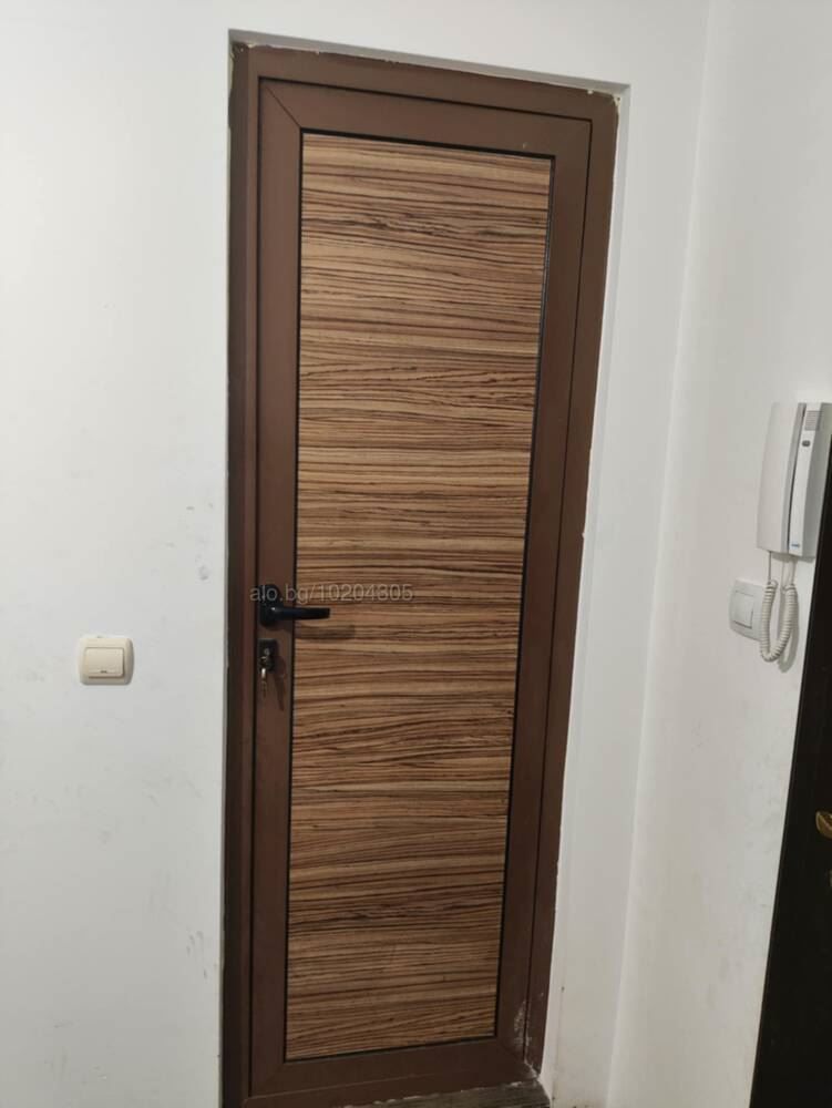 Продава се Четиристаен апартамент в Шумен, Тракия - 115 кв.м за 1331 €/кв.м - Снимка #10
