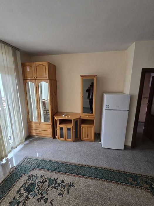 Двустаен апартамент Кючук Париж