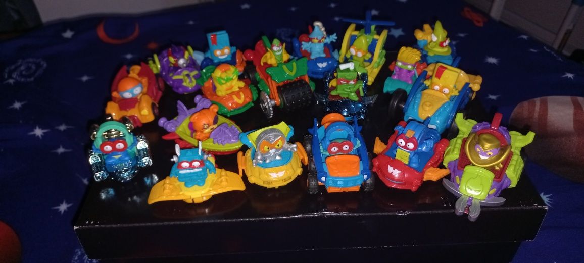 Lot vehicule superzings