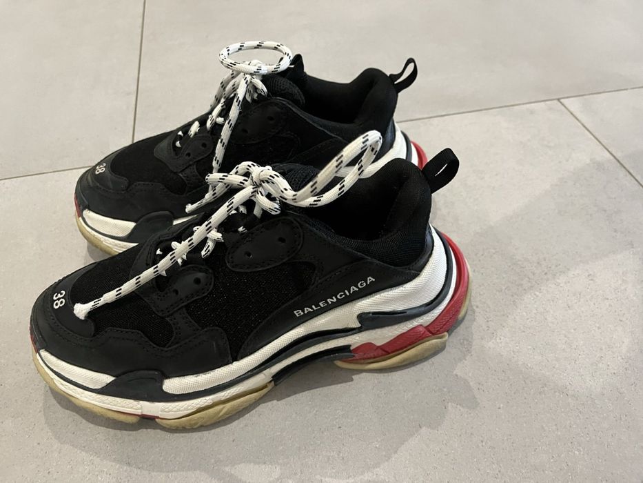 Оригинални Balenciaga Triple S