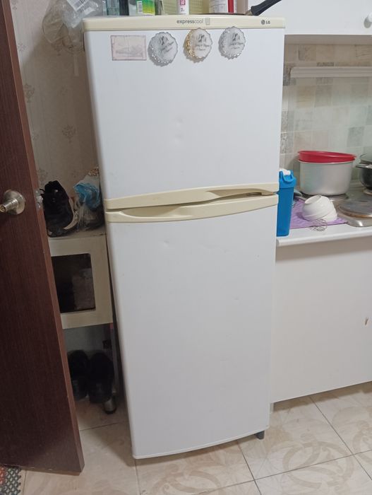 Холодильник, не дорого