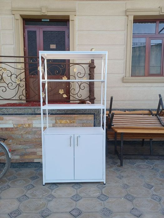 Продаём столы парты стеллажи стулья так же делаем на заказ.