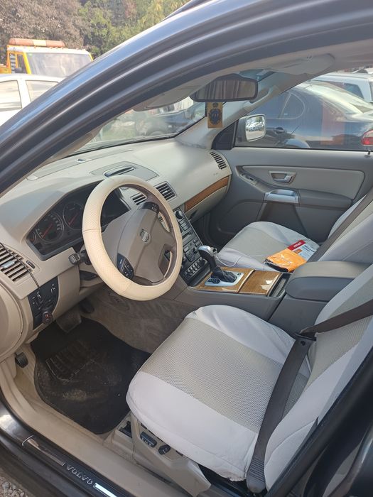 Vând Volvo XC90 !