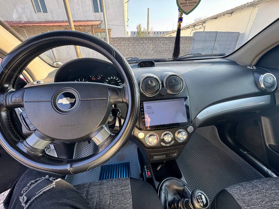 Srochna Nexia 3 Sotiladi.