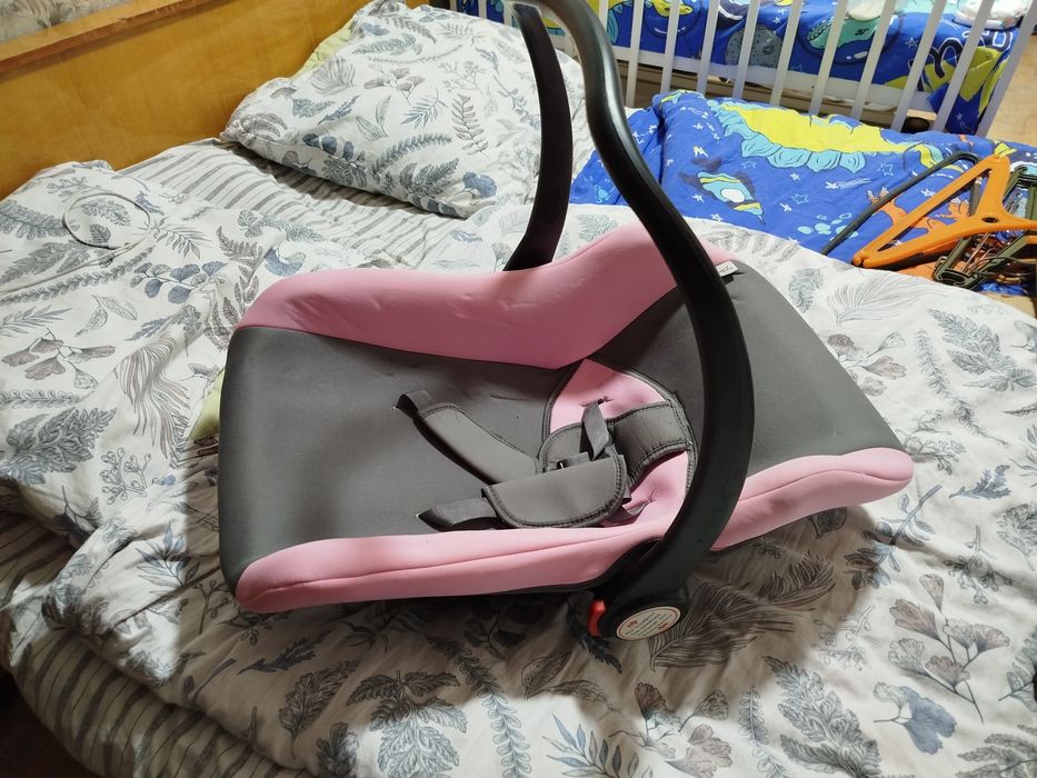 Детская автолюлька