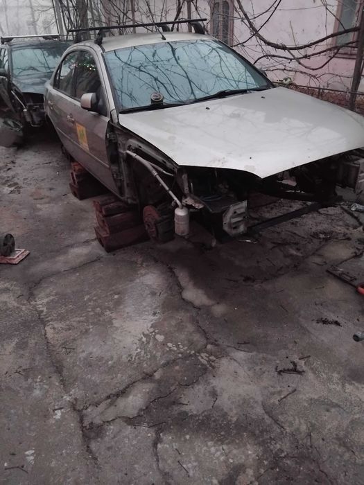 Piese ford mondeo mk 3 ,2 lbenzinasi 2tdci , detali in anunț