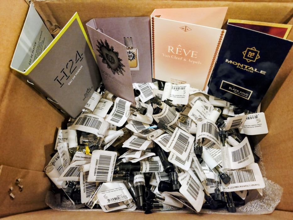 LOT парфюмни тестери