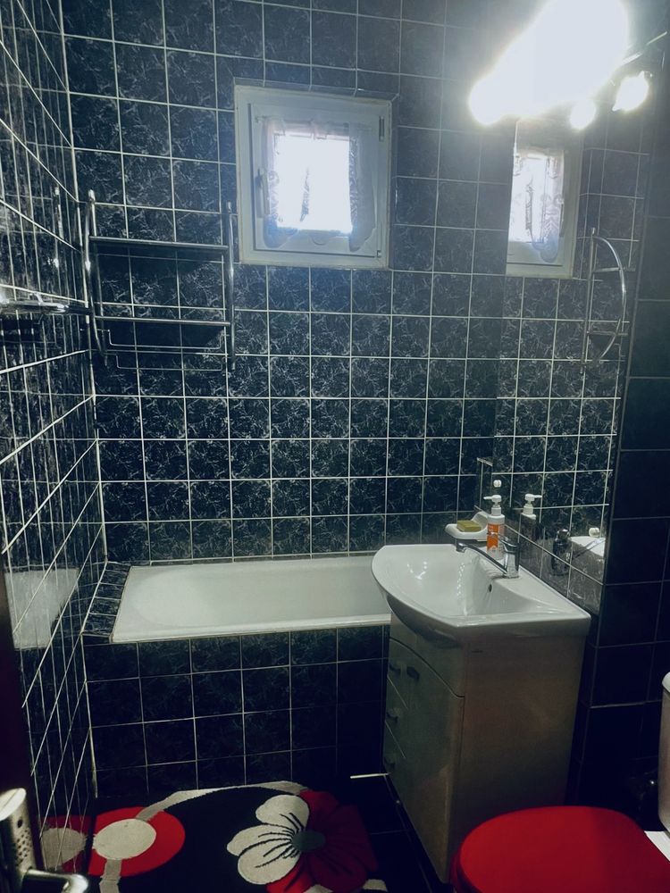 Închiriere apartament 3 camere, decomandat, Lugoj