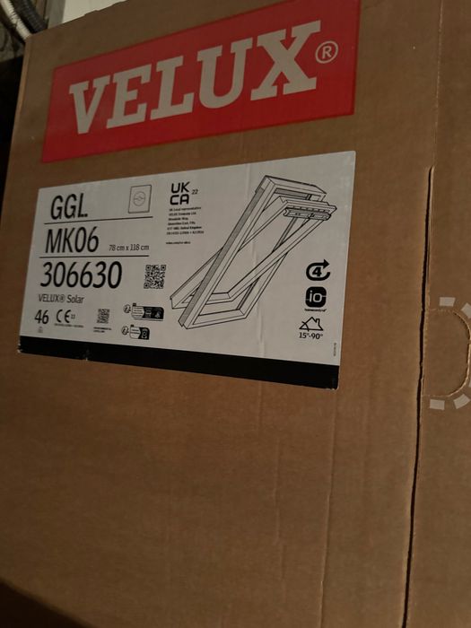 3 buc.Ferestre Velux solar GGL MK06 78x118cm +rame etansare NOI