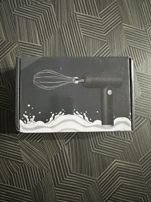 Mixer electric portabil