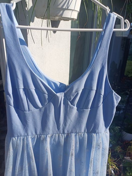 Rochiță noua eleganta din tul și aplicații