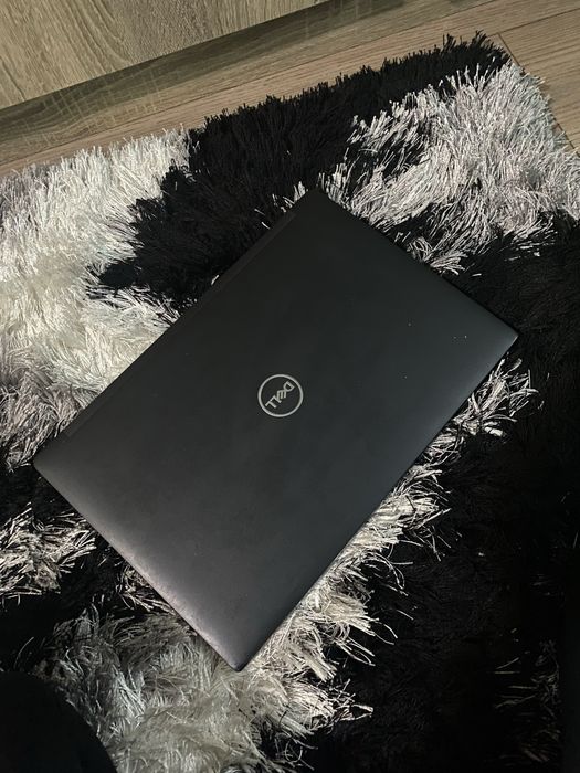 Laptop DELL Latitude 7490