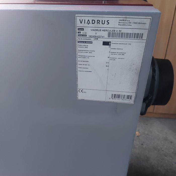 Vind centrala ( cazan) VIADRUS din fonta 40kw 8 elementi