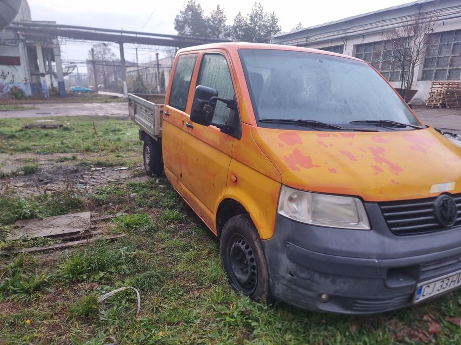 Vw t5 caravele t5 doka Dezmembrez an 2008. Lipsa motor si cutia de vi