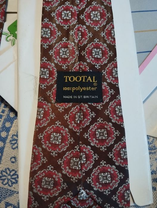 Галстуки мужские брендовые