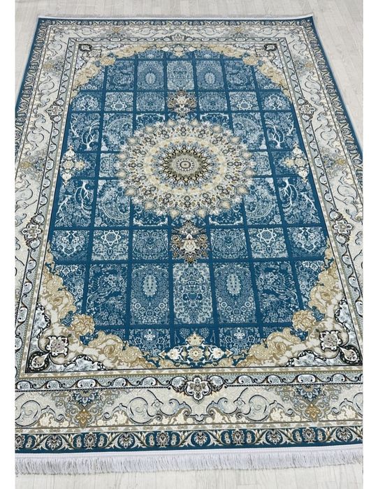 Ковер, көк түсті екі кілем