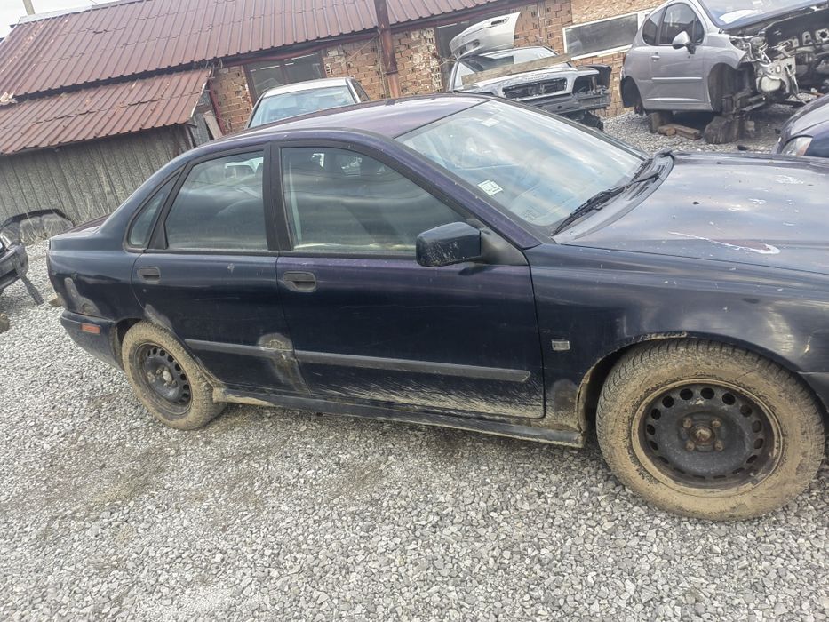 Volvo S40 1.9 115 HP