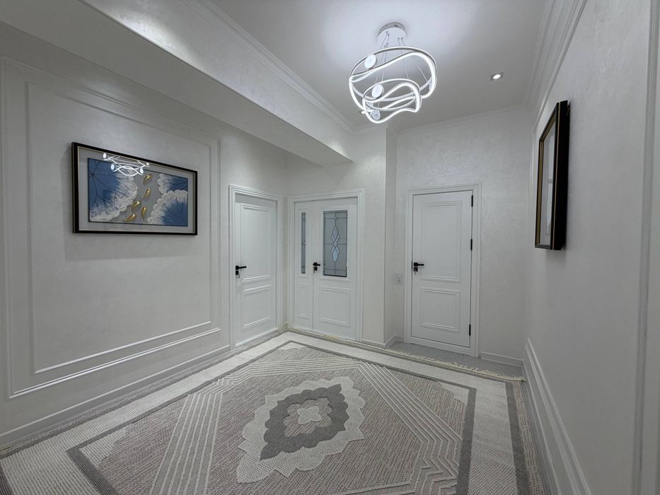 Продаётся квартира Фрунзе ягона дарича