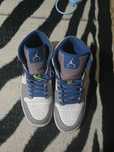 Jordan 1 mid true blue