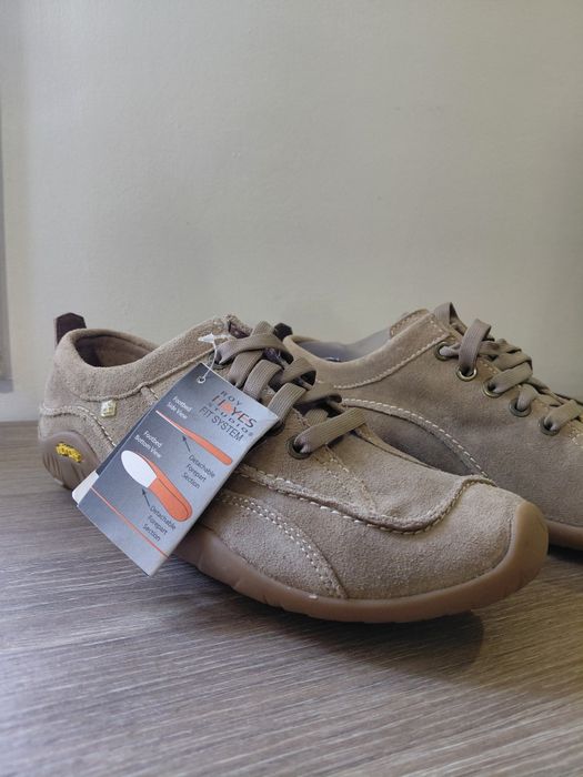 NEGOCIABIL-Adidași Roy Hayes Studio Vibram