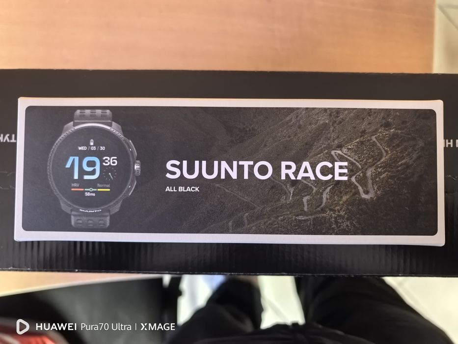 !Резервиран! Смарт часовник Suunto Race All Black
