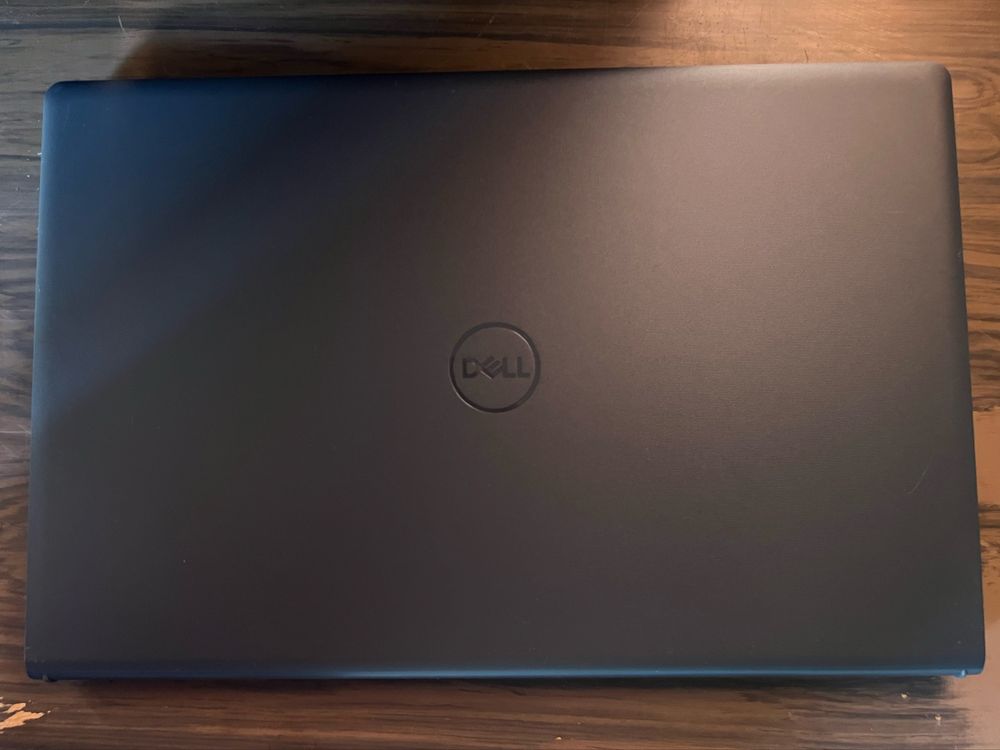 Dell Vostro 3515 35 Ryzen 7