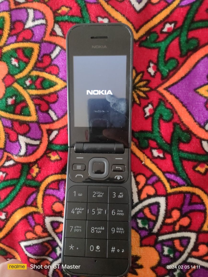 Nokia legushka sotiladi 200min soʻm