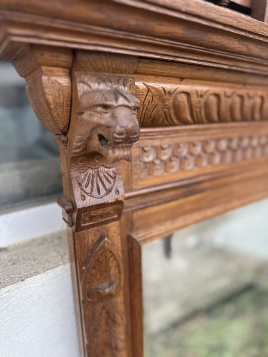 Антично дървено огледало с ръчна дърворезба