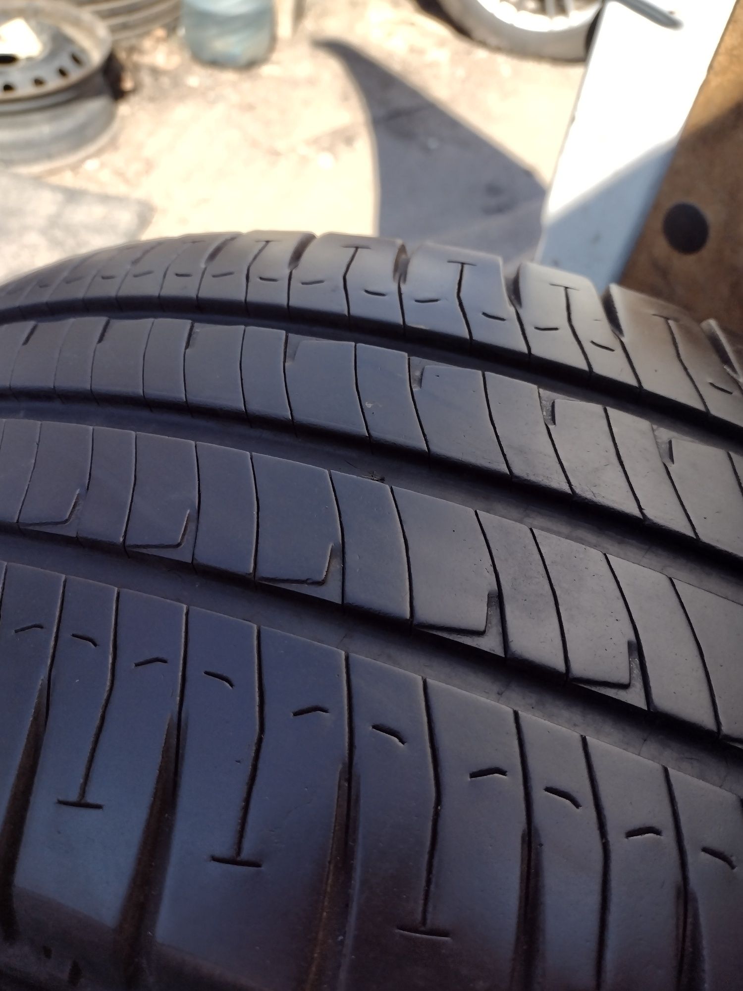 Michelin Agilis 2бр.235/65/16С дот1917