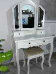 Masa make up albă