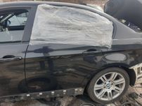 Задна лява врата (475 Black Sapphire Metallic) - БМВ/BMW - E90