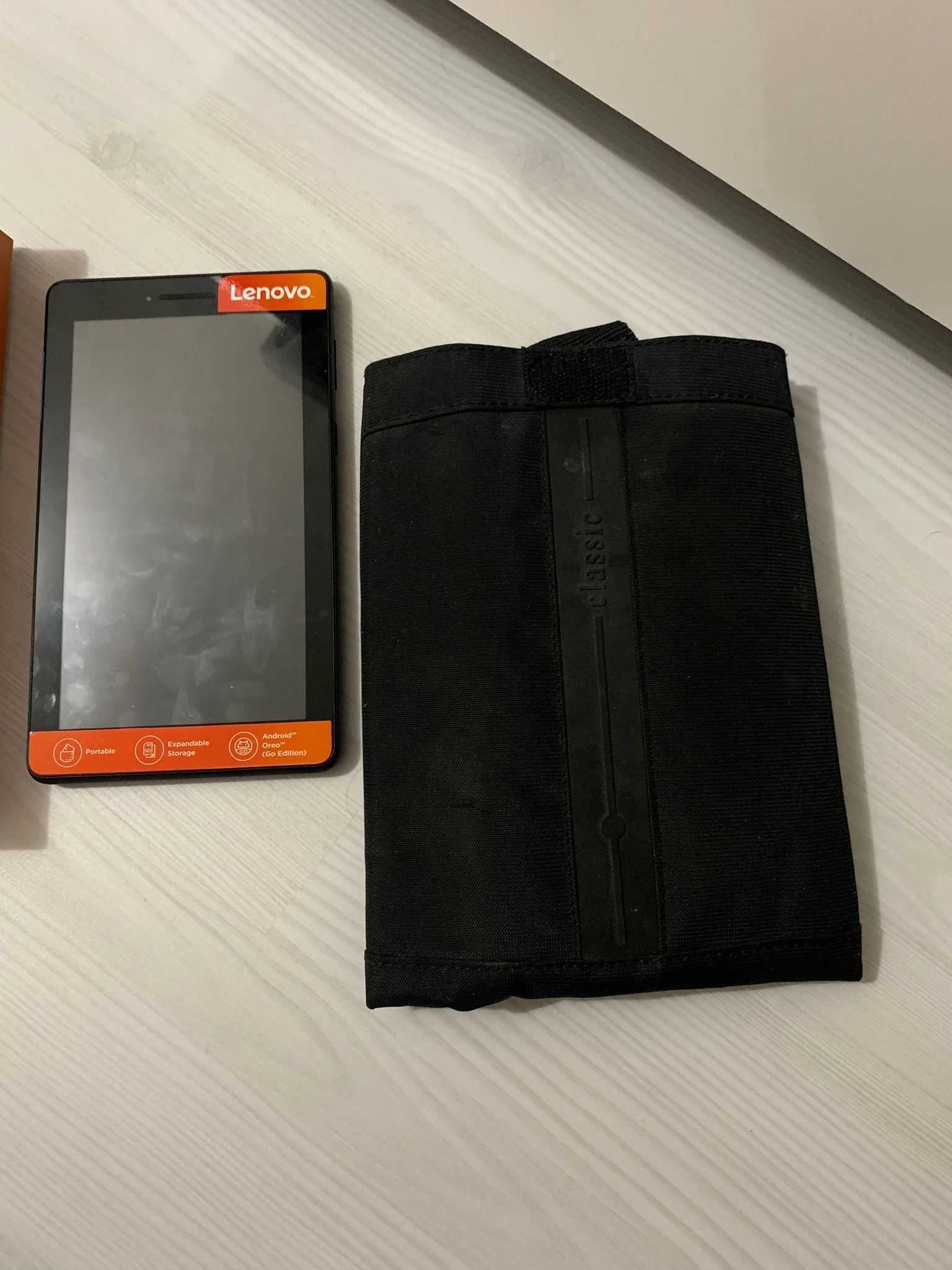 Tableta TAB E7 Lenovo si Utok D1000