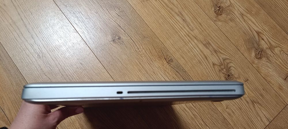 MacBook Pro Late 2011 A1286 SSD 16 GB RAM