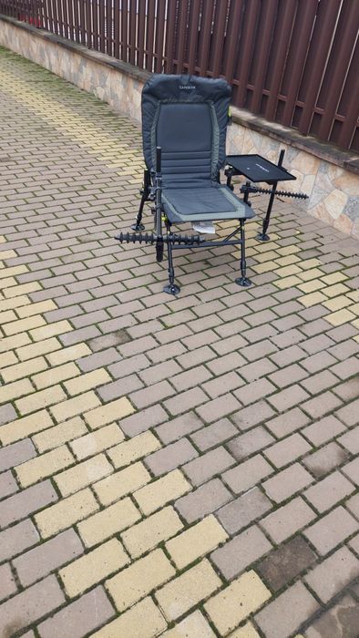 Scaun pescuit feeder caperlan + accesorii