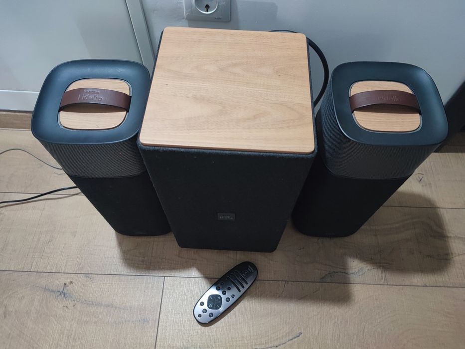 Home cinema Philips Fidelio 4.1 Bluetooth 210W subwoofer sateliti