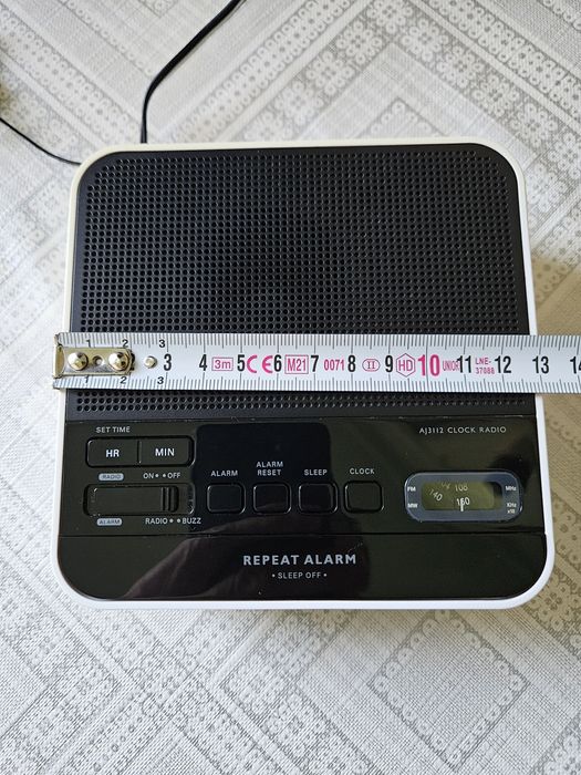Ceas digital Philips ,cu radio ( AM-FM )