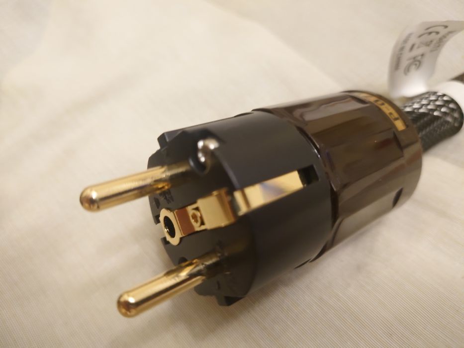 Cablu pt boxe yyaudio premium hifi  și  cablu de alimentare hifi