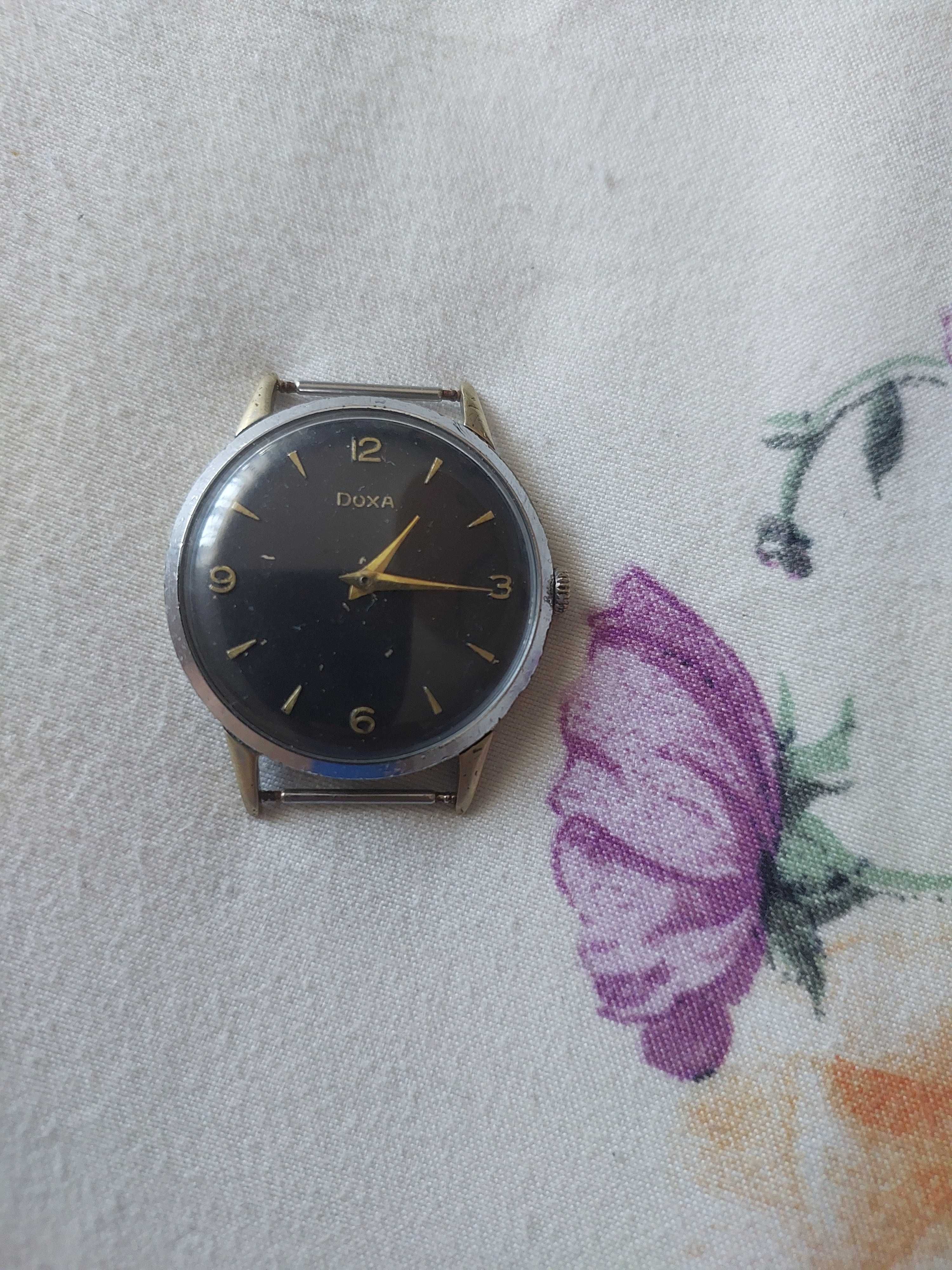 Vand ceas mecanic vintage elvețian doxa.