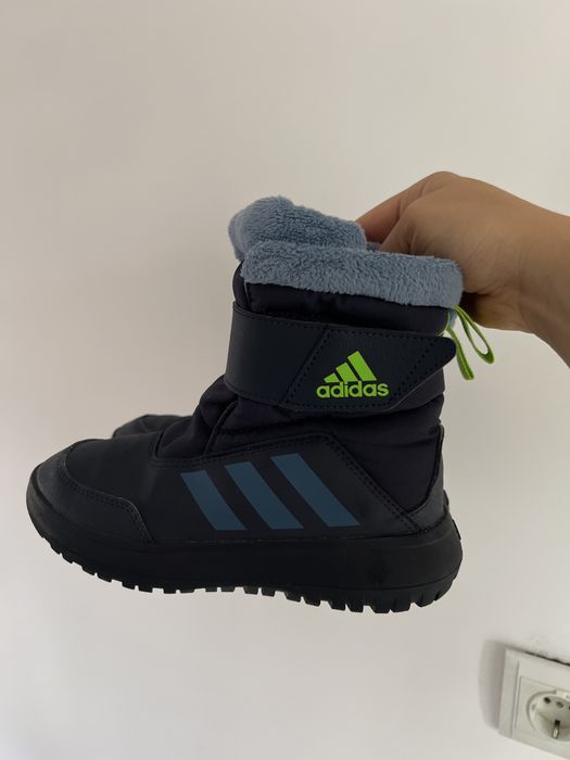 Adidas три чифта ботуши