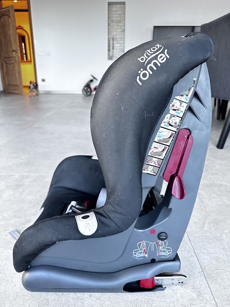 Britax Römer Duo стол за кола