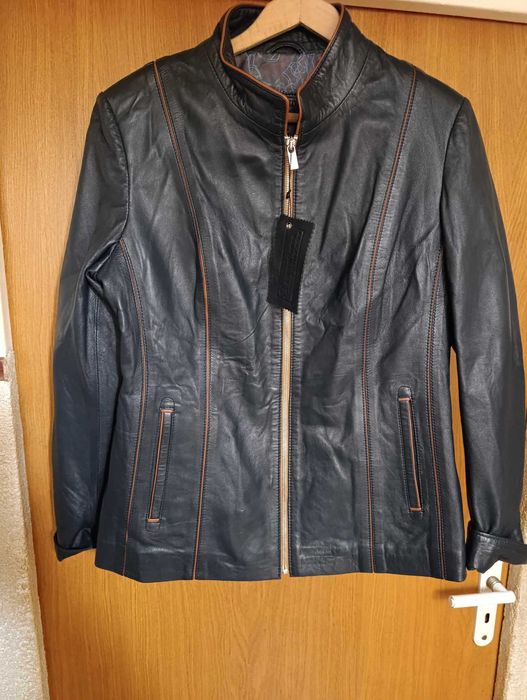 Разпродажба на кожени якета