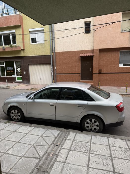 Audi A4 2.0 Газов Инжекцион