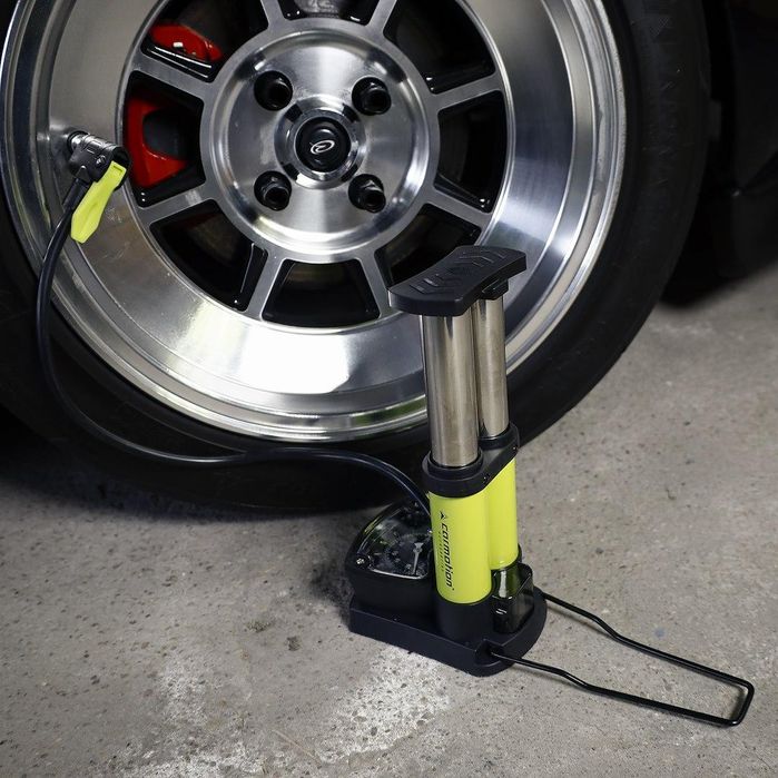 двубутална крачна помпа с аналогов манометър, макс. 10 bar / 140 ...