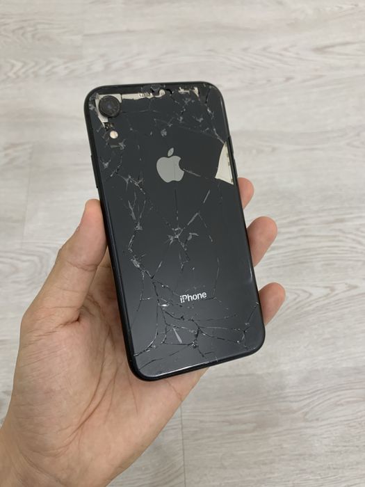 iPhone XR 128 гб