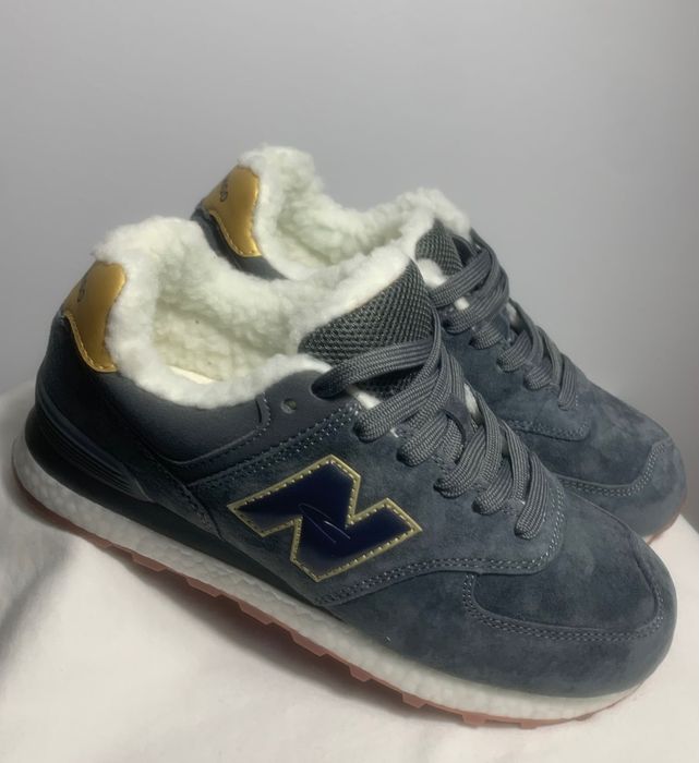 Новые Кроссовки утепленные 37 размер