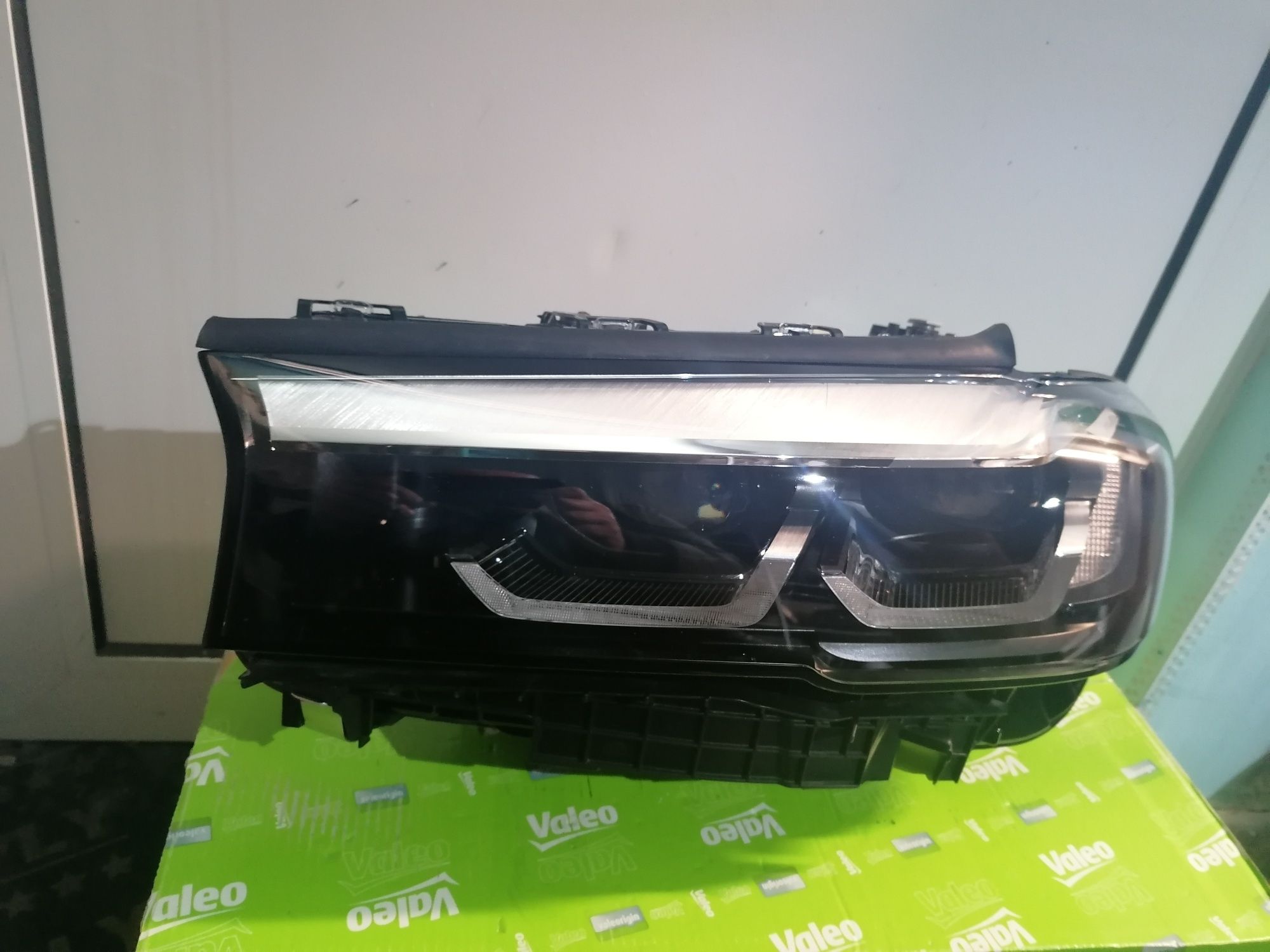 Фар Фарове за БМВ Г30 Г31 / BMW G30 G31 FULL LED LCI.