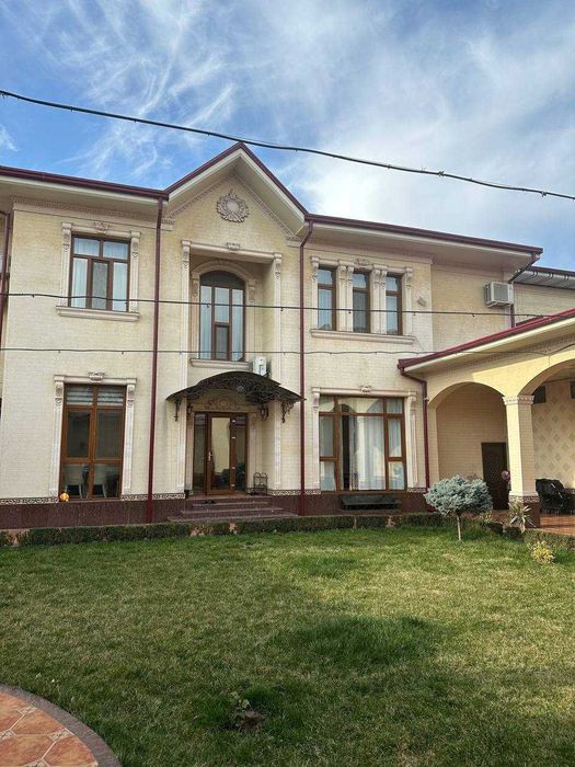 Продаётся роскошный дом Район Зенит Юнусабад 6 соток 700кв