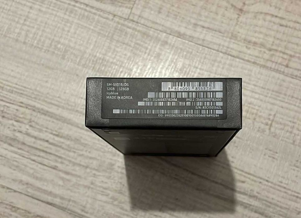 Telefon Samsung Galaxy S25, Dual SIM, 12GB RAM, 128GB, 5G, Icyblue