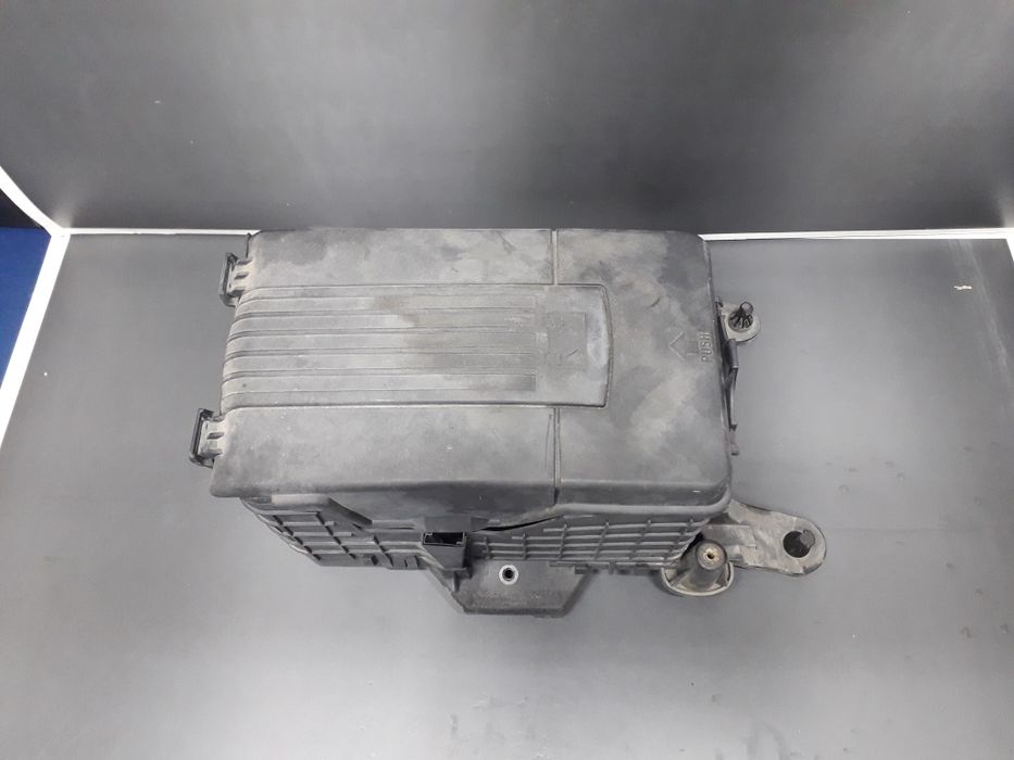 Carcasa baterie skoda octavia vw golf 5 jetta touran passat b6